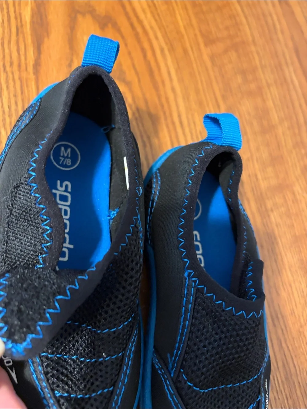 Boys Speedo Water Shoes Black/ Blue size M 7/8